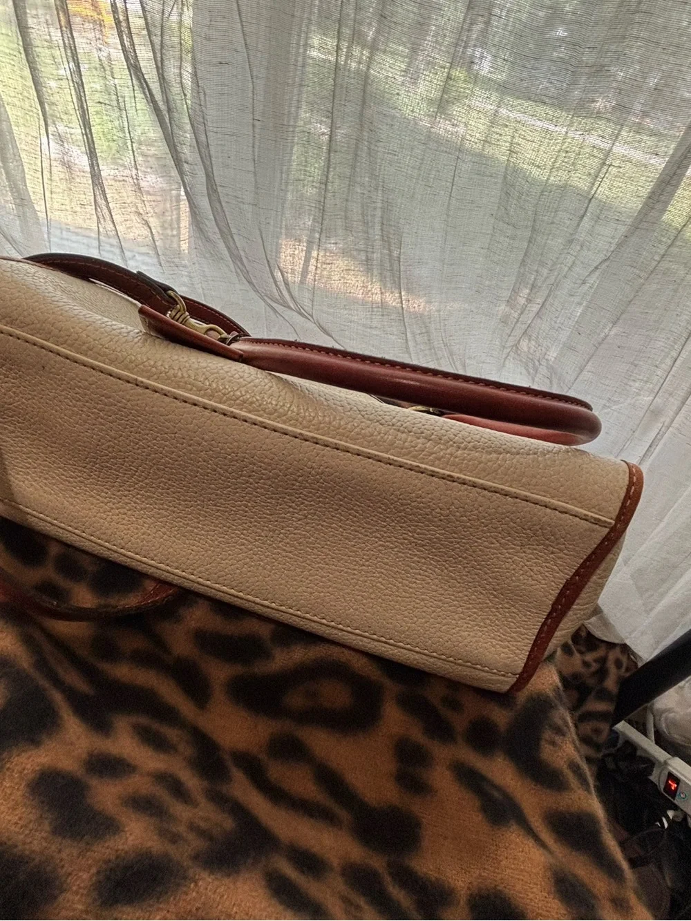 Vintage Liz Claiborne Leather Top-Handle Bag Cream and Brown & shoulder strap